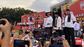 Anies Perdana Ikut Kampanye Pram-Doel di Pilkada Jakarta 2024