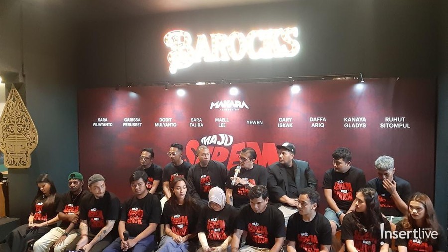 Film Maju Serem Mundur Horor