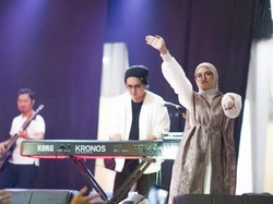 Perjalanan Hubungan Nissa Sabyan dan Ayus Berujung pada Pernikahan