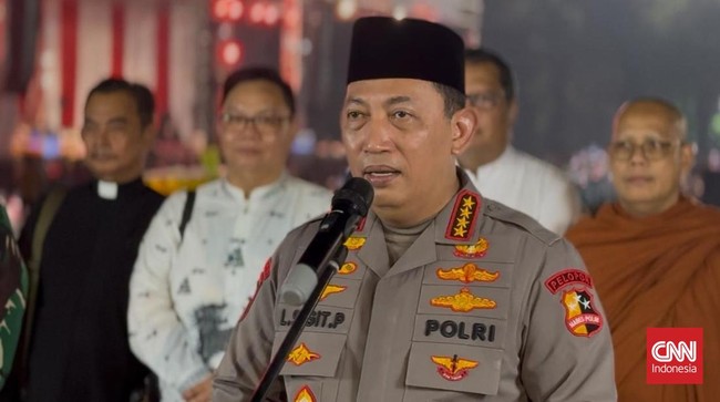 Kapolri Jenderal Listyo Sigit Prabowo menyatakan puncak arus mudik Lebaran 2025 akan terjadi pada periode 28 sampai 30 Maret, sementara arus balik 5-7 April.