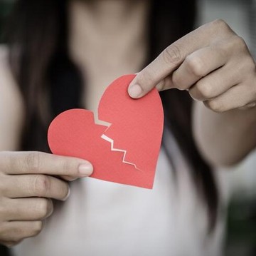 5 Kebiasaan yang Bisa Menyembuhkan Patah Hati Menurut Psikolog