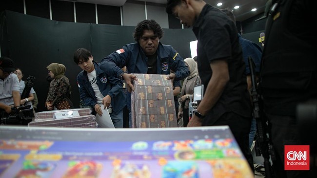 PPATK Blokir 5.000 Rekening Senilai Rp600 Miliar Terkait Judi Online PPATK membekukan 5.000 rekening judi online dengan transaksi Rp600 miliar.