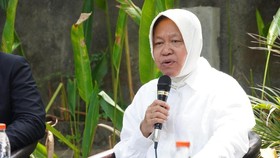 Risma Siap Normalisasi Kali Porong untuk Kebutuhan Air Warga Sidoarjo