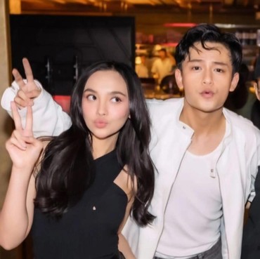 Potret Lyodra Akrab dengan Ortu dan Adik Randy Martin Jadi Sorotan