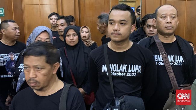 Keluarga Histeris Sidang Ganti Rugi Kanjuruhan Ditunda Imbas Pilkada