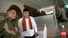Ridwan Kamil Kalah dari Dharma Pongrekun di TPS Kembangan Jakbar