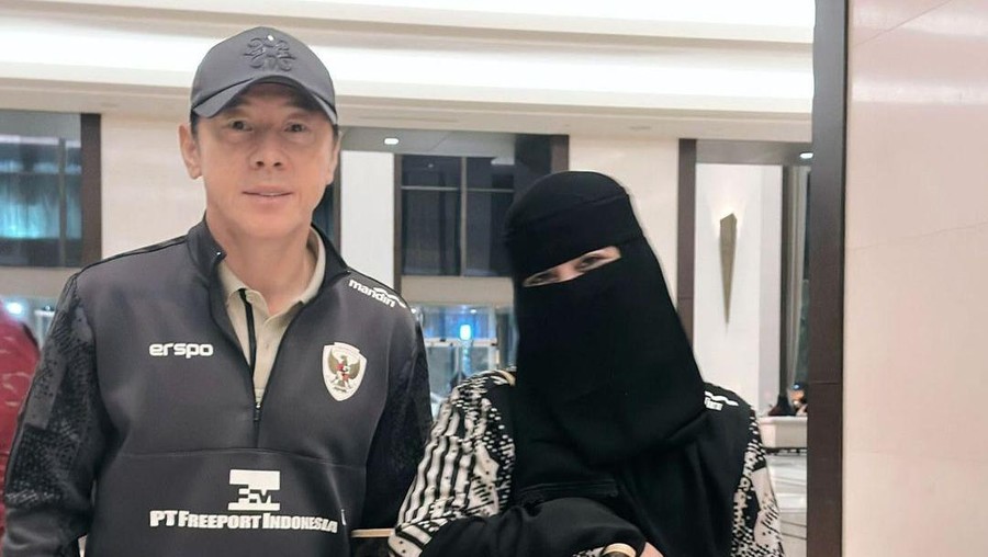 Umi Pipik dan Shin Tae Yong