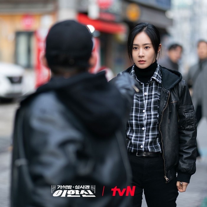 Untuk meningkatkan ketahanan fisik selama syuting di musim dingin, sang idol sekaligus aktris tersebut juga rela menambah berat badan sekitar 7 kilogram./ Foto: instagram.com/tvn_drama