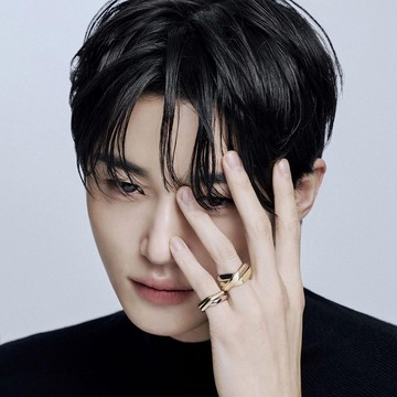 Aktor Korea Byeon Woo Seok Jadi Brand Ambassador Cartier, Simak Potretnya!