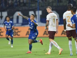 Kemenangan Tipis Persib Atas Borneo Sudah Lebih dari Cukup