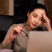 5 Dampak Buruk Kerja Shift Malam bagi Kesehatan dan Cara Mengatasinya