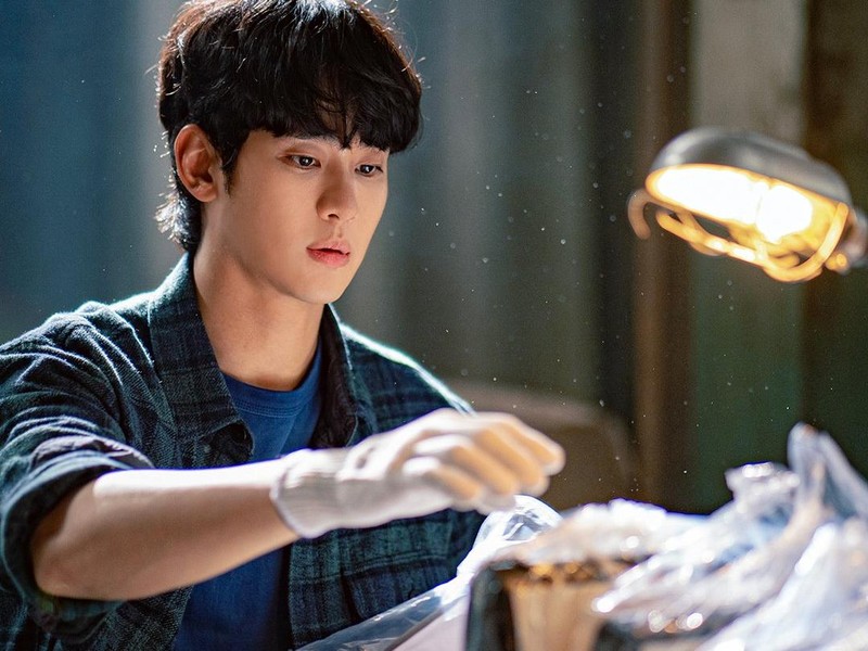 Disney+ Bantah Isu Bakal Rilis Drama 'Knock-Off' Tahun Ini