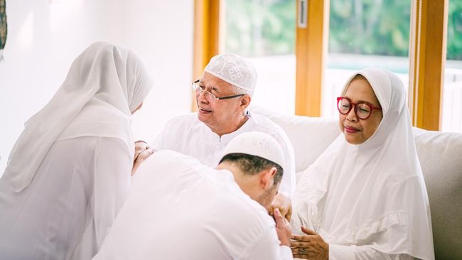 Berbakti Kepada Orang Tua atau Mertua, Siapa Lebih Dahulu? Ini Menurut Pandangan Islam