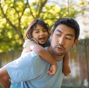 3 Tipe Hubungan Ayah dan Anak Perempuan yang Tidak Sehat dan Dampaknya