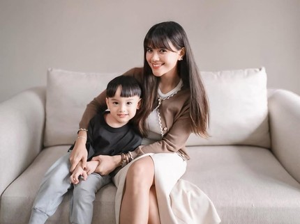 7 Potret Anzel Putra Audi Marissa di Usia 3 Tahun, Fashionable Bak Oppa Korea