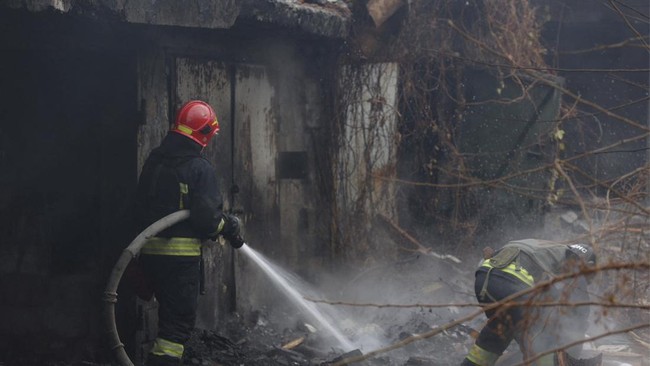 Girl, 9, & parents killed in Putin’s brutal missile strike on Ukraine as second 