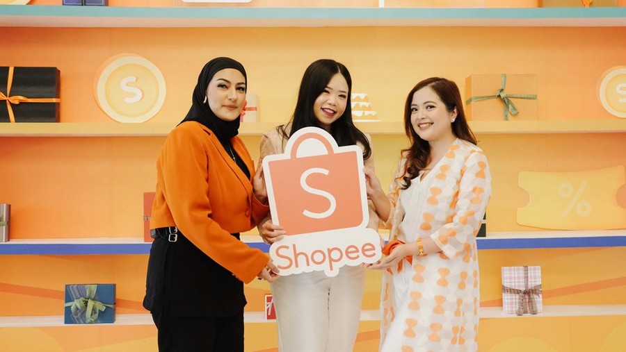 Tasya Kamila dan Bittersweet by Najla Tasya Kamila dan Bittersweet by Najla bicara soal dampak Shopee ke UMKM
