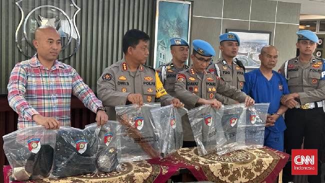 AKP Dadang Iskandar (DI) telah ditetapkan sebagai tersangka penembakan terhadap sesama perwira polisi di Polres Solok Selatan, Sumatera Barat, Jumat (22/11).