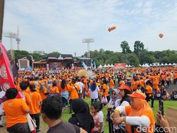 Pramono-Rano Tiba di Kampanye Akbar GBK, Diiringi Marching Band