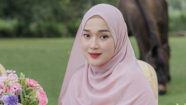 img-title Diduga Sindir Nissa Sabyan-Ayus, Ririe Fairus Singgung Hikmah dari Kehilangan