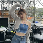 Mengenal Wendy Red Velvet, Rekan Duet Jin BTS dalam Lagu 'Heart on the Window'