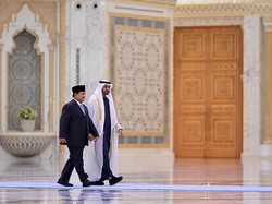 Tiba di Istana Qasr Al Watn Abu Dhabi, Prabowo Disambut Upacara Kenegaraan