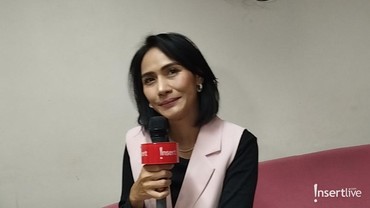 img-title Rezky Aditya Siap Tes DNA, Wenny Ariani Ungkap Reaksi Anak