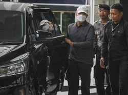 Video Kata KPK soal Rohidin Mersyah Pakai Rompi Polantas Saat OTT