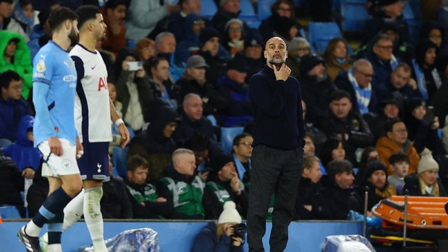 Pep Guardiola menganggap Liverpool akan menjadi juara Liga Inggris musim ini jika mampu meraih kemenangan dalam duel Liverpool vs Man City pekan depan.