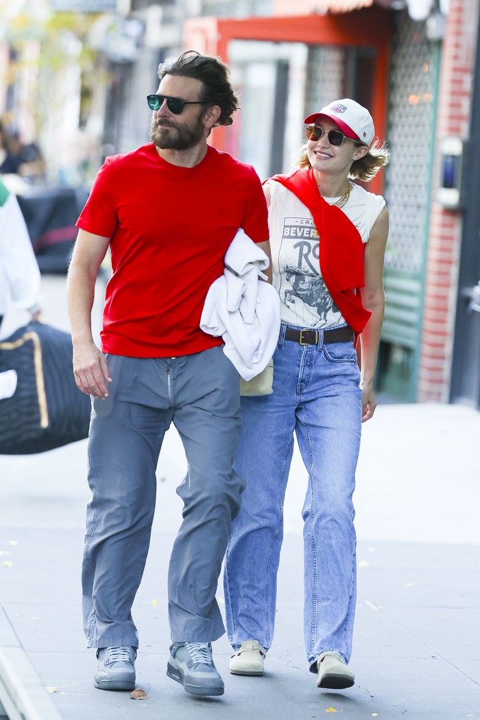 NEW YORK, NEW YORK - NOVEMBER 11: Bradley Cooper and Gigi Hadid are seen in NoHo on November 11, 2024 in New York City. (Photo by Aeon/GC Images)