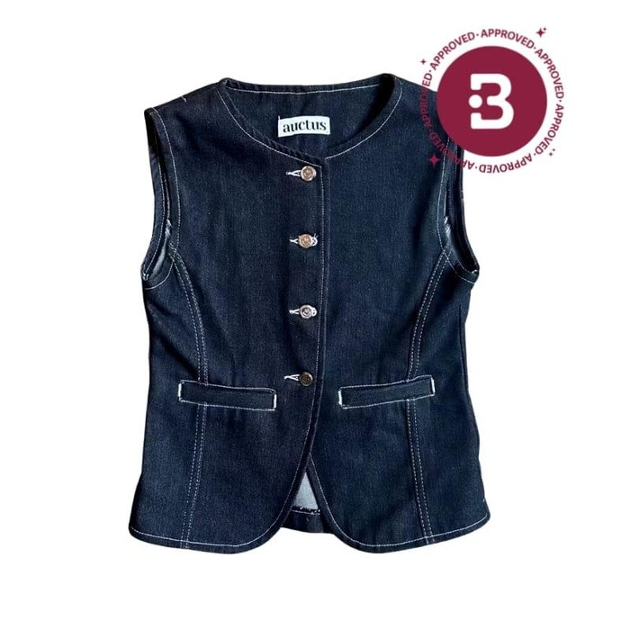 AUCTUS Jemma Button Vest Top