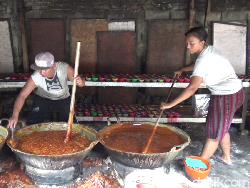 Cuan Manis Puluhan Juta Rupiah dari Bisnis Gula Merah di Lumajang