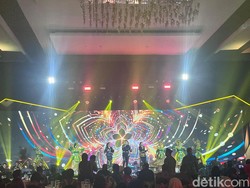 Daftar Lengkap Penerima detikJatim Awards 2024