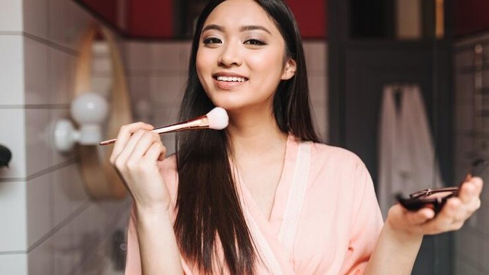 BeauPicks: Rekomendasi Loose Powder untuk Menyempurnakan Makeup dan Bebas Kilap