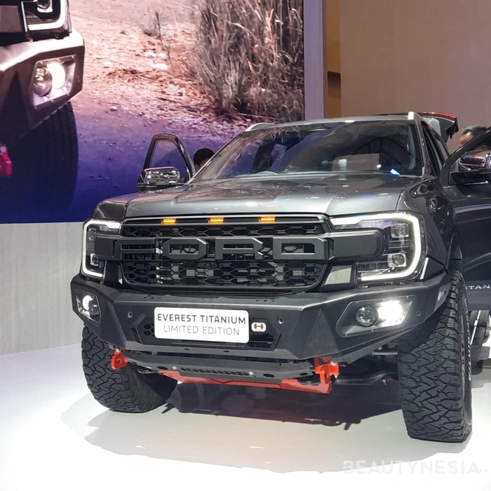 Next-Gen Ford Everest Titanium 4x4 A/T Limited Edition