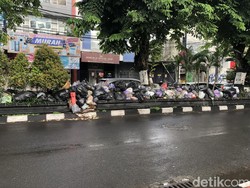 Tumpukan Sampah di Jalan Affandi Jogja Belum Hilang, DLH Bilang Begini