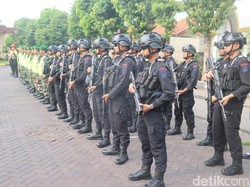 Ratusan Personel Polres Pasuruan Disebar ke 1.726 TPS di 17 Kecamatan