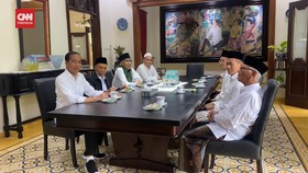 VIDEO: Kyai NU Temui Jokowi, Berharap Pilkada 2024 Aman dan Damai