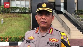VIDEO: Komisi III Temui Kapolda Sumbar Soal Kasus Polisi Tembak Polisi