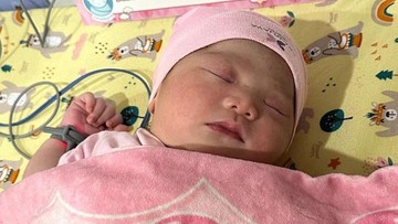 Dukungan Yora untuk sang putri sejak hamil hingga melahirkan