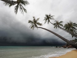 Koh Samui, Thailand Diterjang Cuaca Buruk, Wisatawan Perlu Hati-hati
