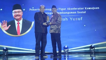 Pemenang Bergengsi detikJatim Awards 2024 Terungkap! Pemenang Bergengsi detikJatim Awards 2024 Terungkap!