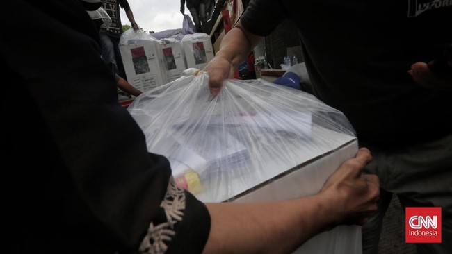 Media Singapura, Channel News Asia (CNA), menyoroti hasil hitung cepat (quick count) pemilihan kepala daerah Jakarta.