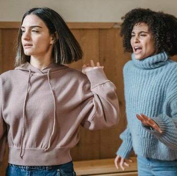 Hati-Hati, 4 Kalimat Ini Sering Diucapkan oleh Orang yang Tidak Tahu Cara Berterima Kasih