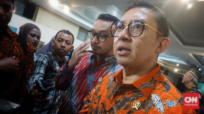 Menteri Kebudayaan, Fadli Zon menyebut pihaknya akan terus berkomitmen mendorong pencatatan warisan budaya UNESCO.