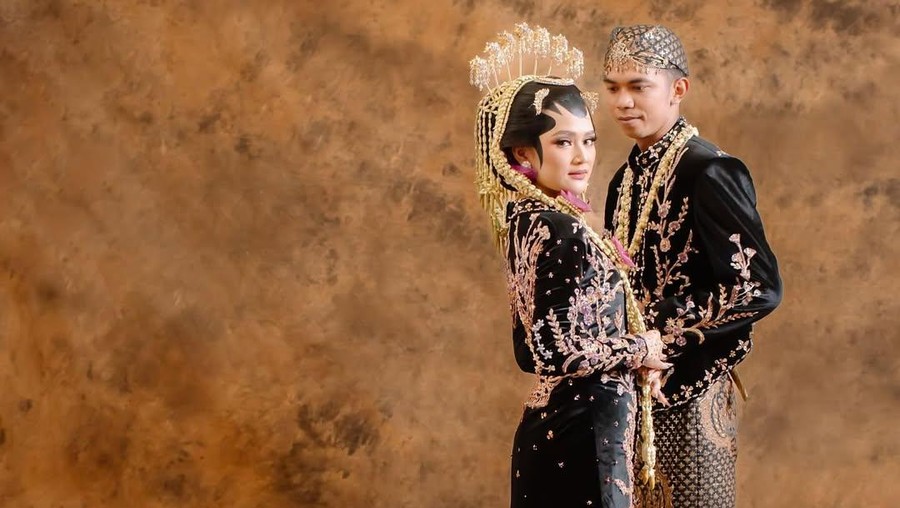 Nia Rose dan Andi Agung