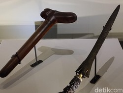 Bukan Mistis, Ini Cara Baru Lihat Pesona Keris Nusantara