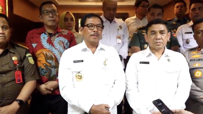 Pj Gubernur Nana Sudjana menyatakan Jateng siap menyambut Pilkada 2024, mulai pendaftaran hingga kampanye yang berjalan damai dan kondusif.