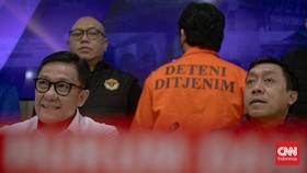 Sekretaris NCB Interpol, Brigadir Jenderal Polisi Untung Widyatmoko menyampaikan keterangan pers.