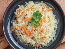 3 Resep Bihun Goreng Bumbu Minimalis Untuk Makan Siang